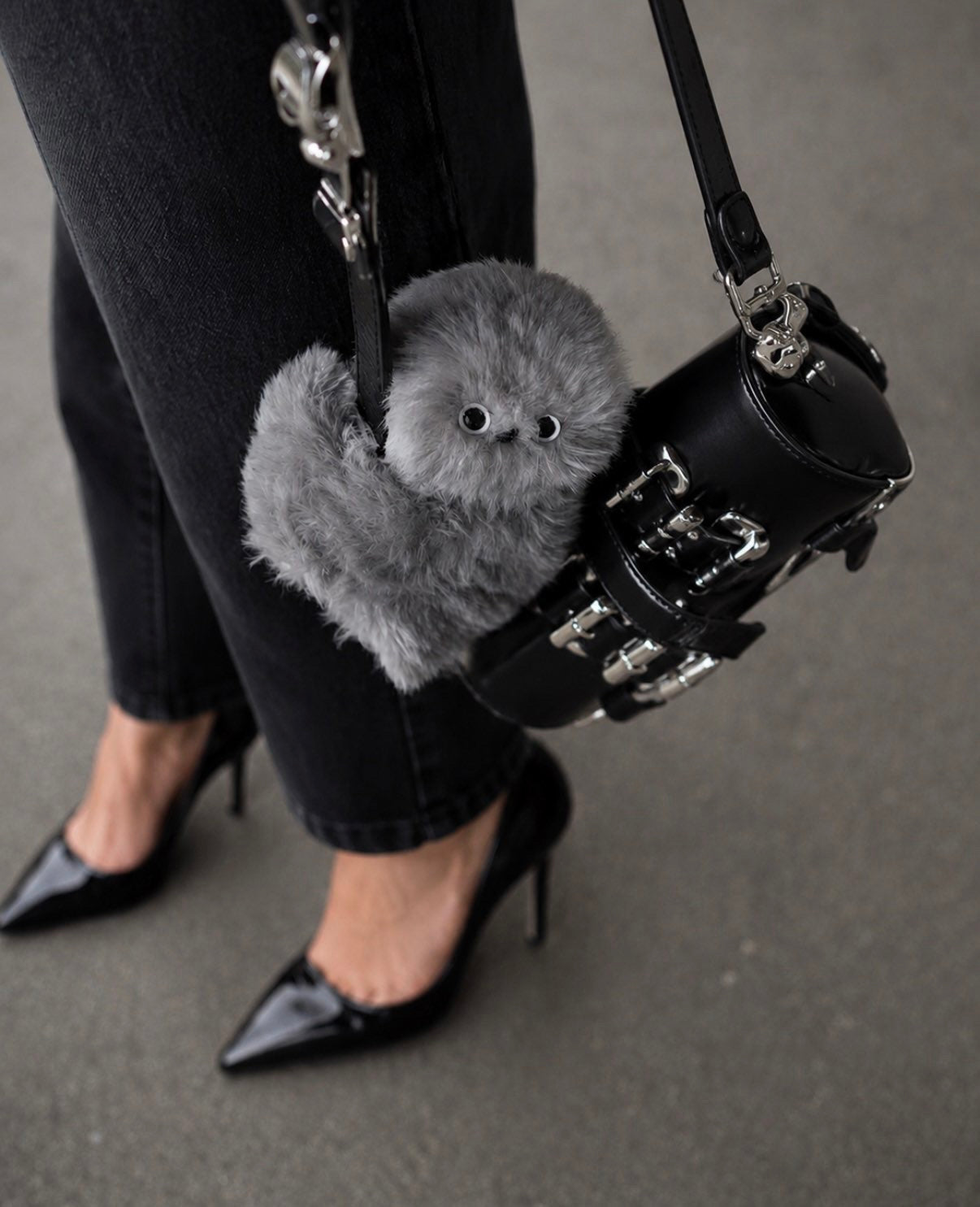 Numiki™ - La peluche interactive qui s'accroche à ton sac !